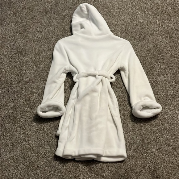 Girls soft bath robe - Picture 2 of 3